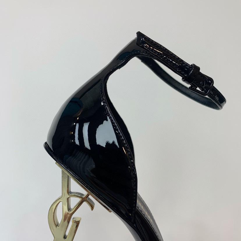 Sculpted Heel Ankle Strap Sandals