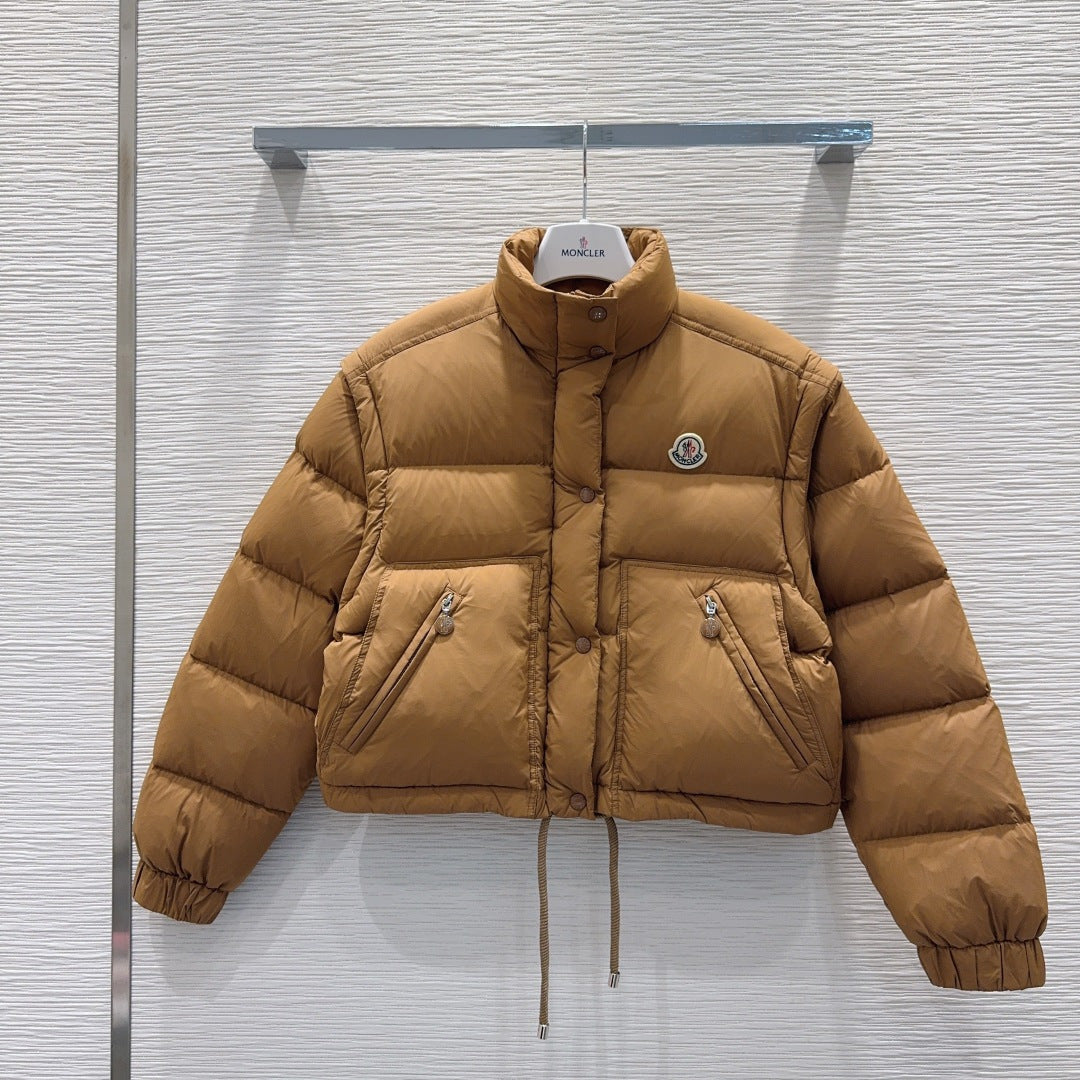 Cream Detachable Puffer