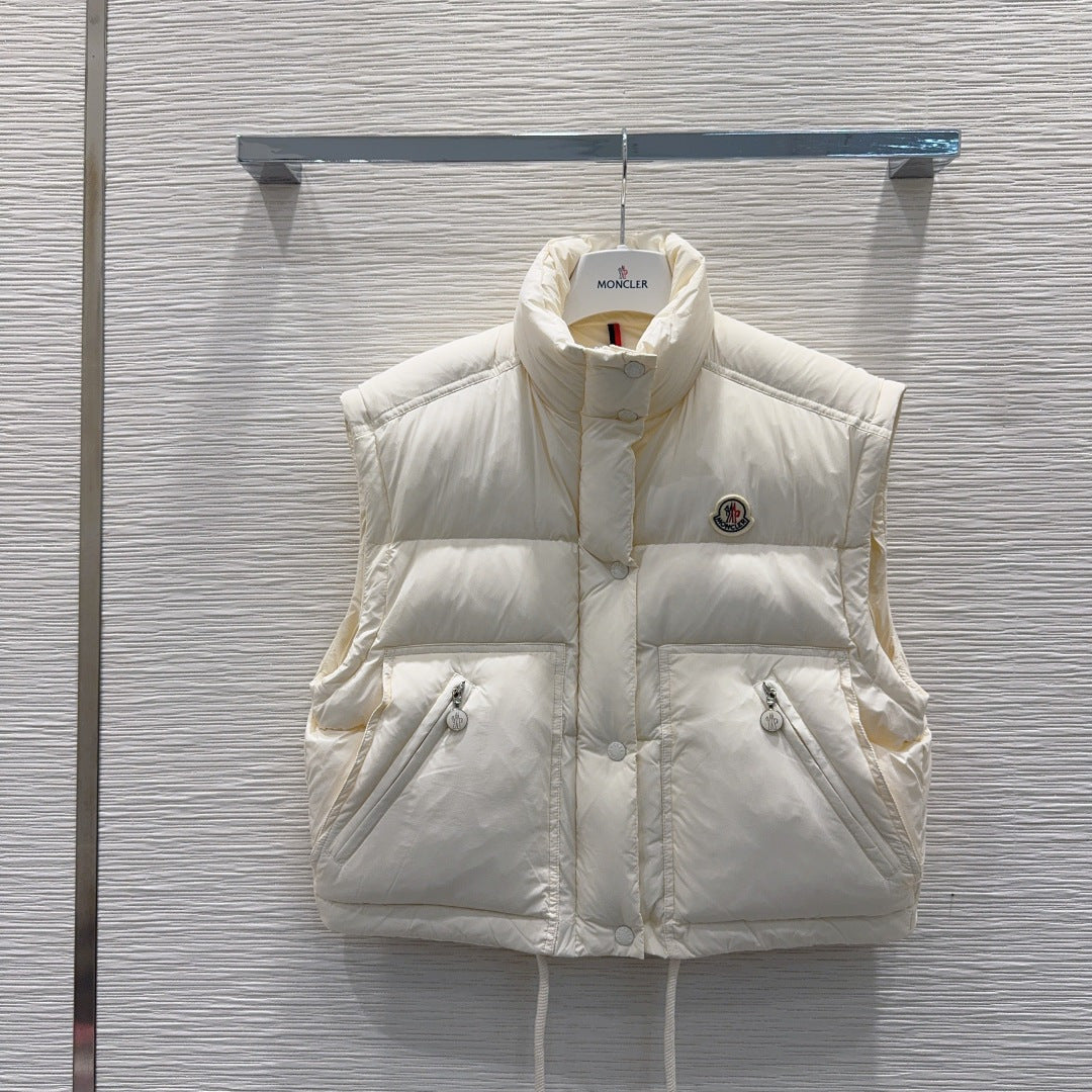 Cream Detachable Puffer