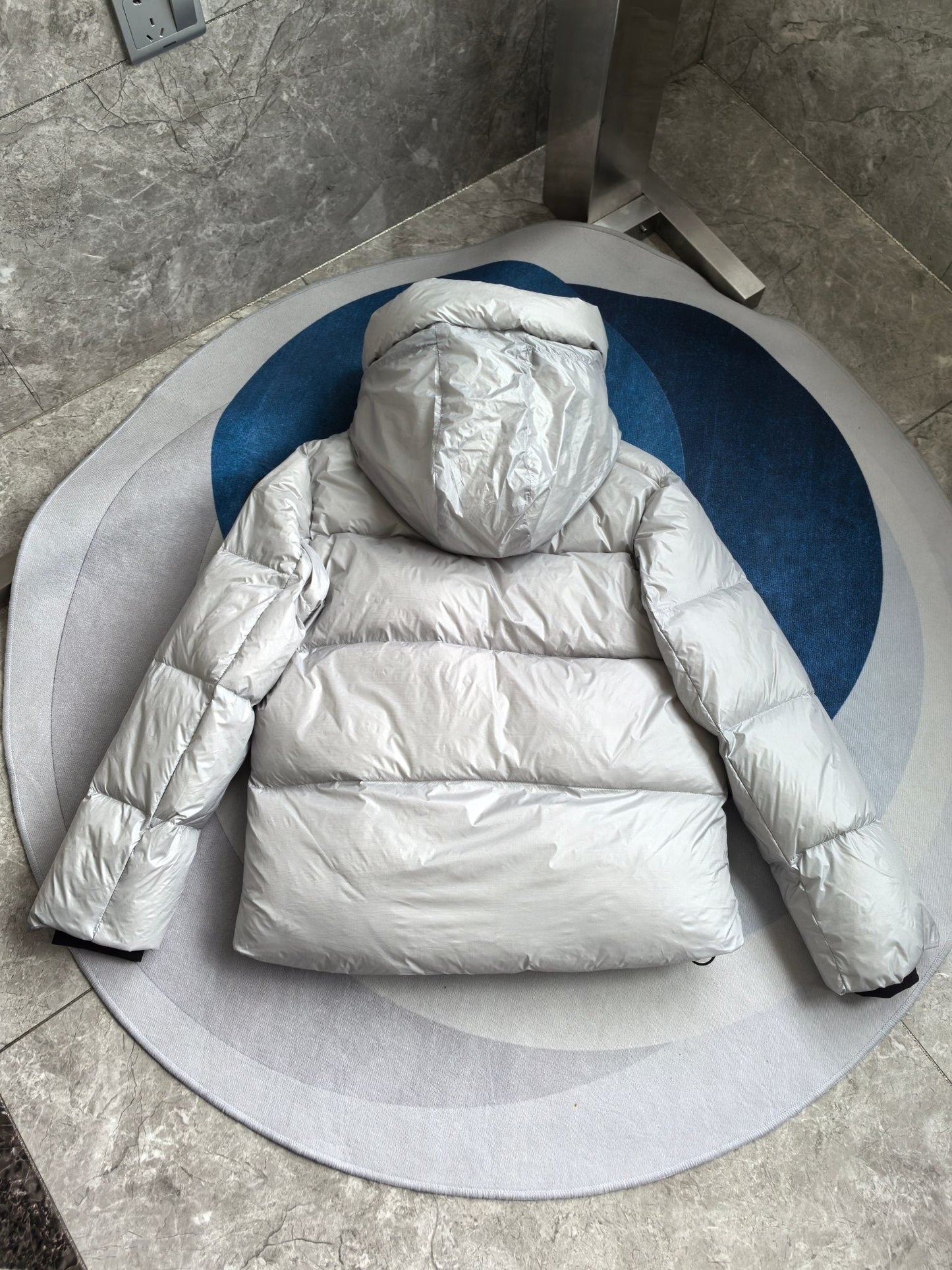 Glossy Down Jacket