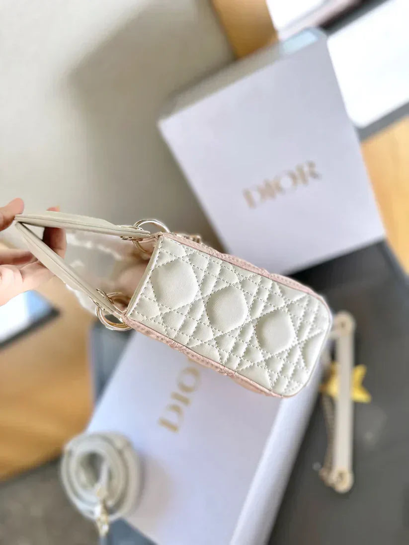Princess Shoulder Bag